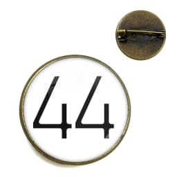 Anime Hunter x Hunter Hisoka Testing Glass Dome Pin Badge Cosplay Kurapika Killua Zoldyck GON·FREECSS Number Brooch Gift