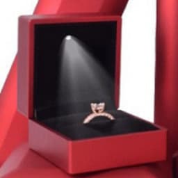 1Pc LED Jewelry Ring Box Luxury Velvet Rubber Necklace Pendant Gift Display Box With Light For Proposal Engagement Wedding Case