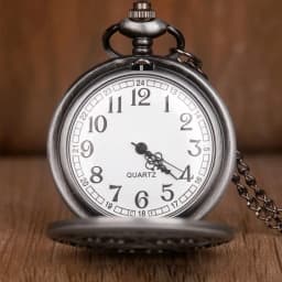 Vintage Hollow Octopus Pattern Pocket Watch Steampunk Quartz Pocket Watch with Chain Necklace Antique Collectible Pendant Clock