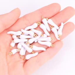 10Pcs 3D Pepper Enamel Alloy Pendant Cute Mini Red Chili Food Charm for Women's Bracelet Earrings DIY Jewelry Making Accessory