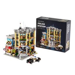 Town Police Station with 6 Figures Modular Buildings Blocks City Center Street View Apartment Store Architecture Brick Model Kit Toy Adults DIY Gift 3111PCS