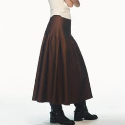 Spring New Arrival Women's High Waist Pleated Midi Skirt Ethnic Stage Costume 18-25 Years Old Customers 2026 Spring Collection