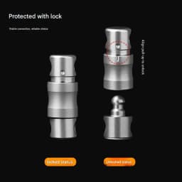 Titanium Alloy Quick Release Keychain 360° Rotatable Buckle Anti Stripping Dog walking Lightwei Buckle Safety With Lock design