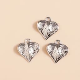 Leslie 100pcs 6x6mm Small Alloy Hearts Spacer Beads Charms Fit DIY Bracelets Necklaces Handmade Finding Jewelry Accessories