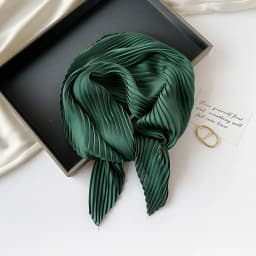 New 70X70CM Minimalist Solid Color 70cm Pleated Scarf Decoration Scarf Sunscreen Thin Scarf Pressed Pleated Square Scarf