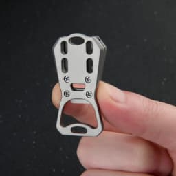 Ultra Light Titanium Alloy Mini Bottle Opener Multifunctional Keychain Bottle Opener Mini portable keychain