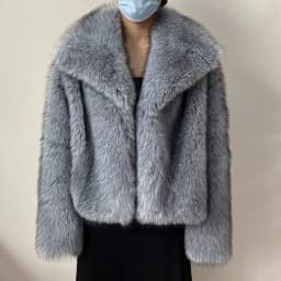 Women's Plus Size Winter Fur Coat Fox Large Lapel Loose Short Top Elegant Warmth for Cold Weather
