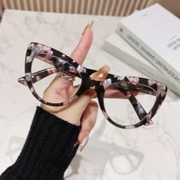 Women's Versatile Large Framed Cat Eye High-definition Reading Glasses Anti-Blue Light Elegant Fashionable Eyeglasses 0 TO +4.0