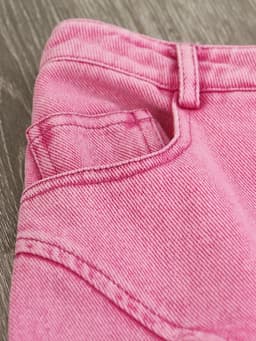 [EAM] High Waist pink Color Hollow Out Wide Leg Pants New Loose Fit Trousers Women Fashion Tide Spring Autumn 2026 1DH2146
