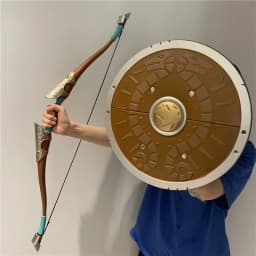 Game Sky Shield 1:1 Skyward Link Shield Weapon Halloween Cosplay Gift Role Play Gift PU Rubber Toys Prop