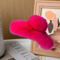Natural Rex Rabbit Fur Big Crab Hair Clip for Girls Rabbit Hair Claw Clips Cute Ponytail Women's Barrettes Fluffy Hair Crab