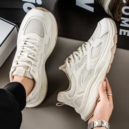 Men's speed casual sneakers spring summer soft-sole anti-slip breathable outdoor running shoes fashion Youth Joker sports shoes