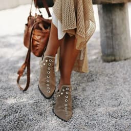 Trend Women's Boots Pointed Toe Rivet Womens Ankle Boots Plus Size 34-43 High Heels Hot Sale New Shoes for Women High Quality