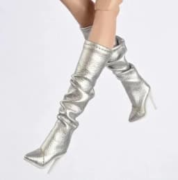 Wrinkle showed up after wearing on your fr dolls boots FIT for your FR6 nu.face 3.0 FR2 kissmela FW9