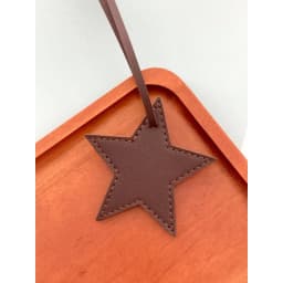 Spot hot-selling pu leather five-pointed star bag pendant simple star bag pendant keychain pendant car pendant