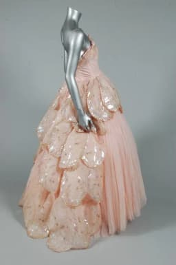 FATAPAESE Customized Gown Strapless Beaded Sparking Gems Stones Bodice Tiereed Tulle Organza Skirt Floor-length Clothes