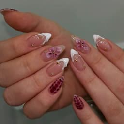 24Pcs Flora Almond Press on Nails with Glue Mori Girl Nail Art Ballet Rural Style Full Cover Wearable Acrylic Nail Manicure Tips