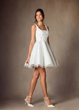 Sequin Beaded Wedding Dresses for Teens Sparkly Short Prom Dress Spaghetti Straps A-line HOCO Dress for Juniors