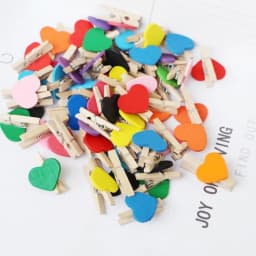 50PCS/Lot Mini Romantic Loving Heart Shape Wood Clips Handicrafts Photos Papers Clothes Pegs Home Bachelorette Party Decorations