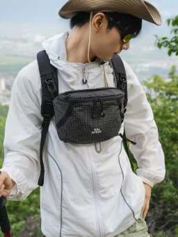 Outdoor Multi-Functional Windproof Lightweight Waterproof Crossbody Bag Hiking Mountain Climbing Unisex Expansion Bag
