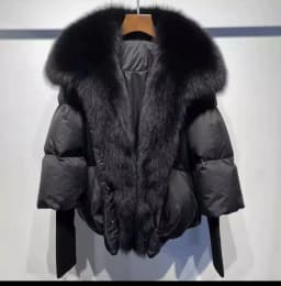 2026 Winter Real Fox Fur Collar White Duck Down Padded Down Jacket Regular Fashion Warm Big Fur Collar Women's Coat