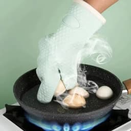 1Pc Thickened Anti-Scald Silicone Gloves Heat Resistant for Microwave Oven Baking BBQ Anti-Slip Heat Insulation Mitts