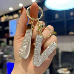 Full Rhinestone 26-Letter Keychain, Bling Car Key Ring & Sparkly Bag Charm - Perfect Small Gift