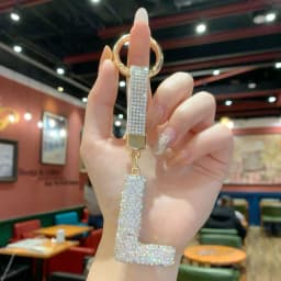Full Rhinestone English Letter Keychain - Luxury Bag Charm & Car Key Ring, Elegant Small Gift