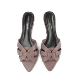 2025 Sexy Pointed Cowhide Flat Sandals, Easily Light Up Your Summer Shoe Cabinet, Suitable for Summer Dates and Office Work