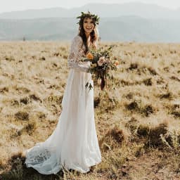 Long Sleeves A Line Boho Wedding Dress Custom Made Chiffon Lace V Neck Backless Rustic Garden Elopement Photography Bridal Gown
