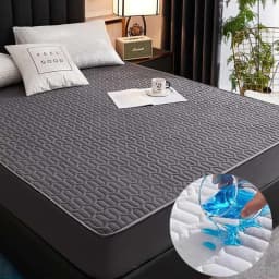 Cartoon Quilting Waterproof Fitted Sheet Cute Printed Padded Mattress Protector Skin-Friendly Non-Slip Mat with Elastic Band