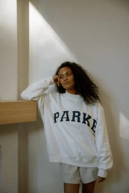 Women's Oversized Varsity Sweatshirt Mock Neck Long Sleeve Collegiate Letter Print Pullover Casual Streetwear Top