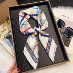 Luxury Print Chain Neck Tie Shawl 2025 Silk Square Scarf Women Wraps Female 70cm Hair Hand Wrist Headkercheif Hijab Bandana
