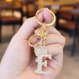 26 Initial Letter Rhinestone Keychain For Women Charm Crystal Crown Gold Plated Key Ring Bag Car Key Chains DIY Accessoreis