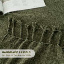 Battilo Chenille Throw Blanket With Fringe Tassels Decorative Lightweight Sofa Blanket Soft Cozy Knit Throws for Spring Decor