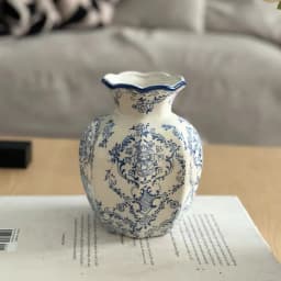 Hand-Painted Vase Blue White Porcelain Vase Elegant Home Decor Living Room Entryway Desktop Flower Arrangement Display Ornaments