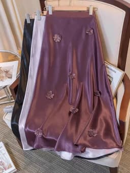 2025 Summer New: French Style 3D Flower High Waist Figure-Flattering Mermaid Tail Midi Skirt
