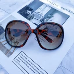 New Large Frame Circular Shape Sunglasses Women Design Brand Fashion Sun Glasses Outdoor Driving Lady Eyewear UV400 Gafas