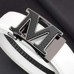 High Quality M Letter White Men Designer Shapes Luxury Brand Automatic Belt Buckle Cow Cow Cow Wait Blood Die