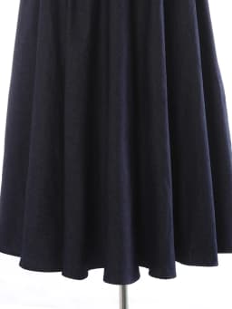 [EAM] High Waist Navy Blue Button Pleated Elegant A-line Half-body Skirt Women Fashion Tide New Spring Autumn 2026 1DJ4551
