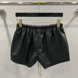 HKSH Women's Tide RO Style PU Leather Shorts Streetwear Fashion Pocket Comfortable New Versatile Dark Chic Y2K Punk Capris H2512