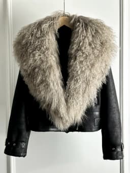 2024 New Winter Warm Mongolia Sheep Fur Collar Faux Leather Jacket Women Warm Suede Lamb Loose Fit Pu Leather Short Casual Coat