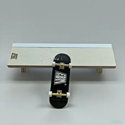 Mini Fingerboard Ramp Set Portable Quarter Pipe & Rail for Tech Deck Practice Desktop Skate Park Obstacles for Fingerboarding