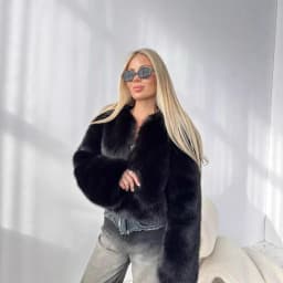 Women Faux Fur Coats Solid Short Jackets Long Sleeve Round Neck Open Stitch Thick Straight Fit Elegant Casual 2026 Autumn Winter