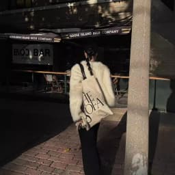 Faux Fox Fur Women Coats Solid Short Jackets Long Sleeve Round Neck Open Stitch Thick Slim Fit Elegant Casual 2026 Autumn Winter
