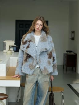 Lamb Fur Jacket Short Thickened Eco-friendly Leather Short Coat Casual Style Warmth for Winter Women's Fashion Outerwear
