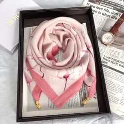 2025 Hot Magnetic Triangle Neck Protection Scarf For Women Cotton Linen Scarf High-end Neck Scarf Keep Warm High Quality
