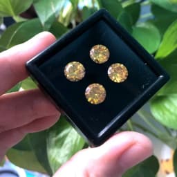 10Pcs/lot Wholesale Gemstone Storage Display Box Loose Diamond Jewelry Organizer Case Pendant Holder Acrylic Glass Top Gem Jars
