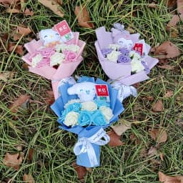 Genuine Hellokitty Kuromi Cinnamoroll Plush Dolls With Artificial Flowers Bouquets Christmas Valentine Graduation Birthday Gifts