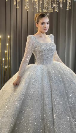 Customized Amanda Novias Official Square Neckline Long Sleeves Sparkly Wedding Dress